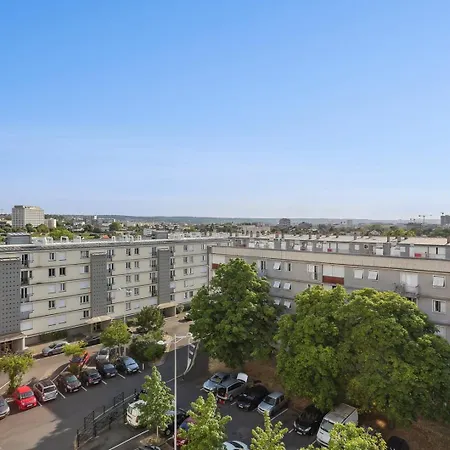 Le Calme A Deux Pas De Paris